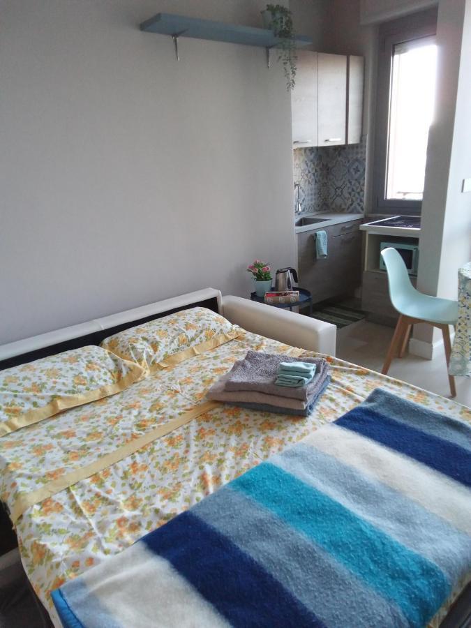 A Due Passi Metro Italia '61 Apartman Torino Kültér fotó
